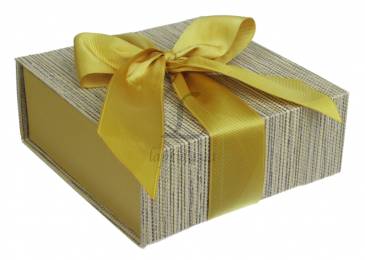 Итальянская подарочная коробка серо-желтая (16*16 см)