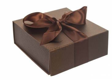 Итальянская подарочная коробка коричневая (16*16 см)