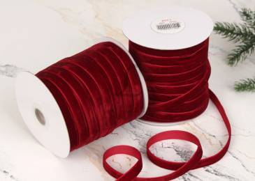 Лента бархатная 10мм-45,7м(135) 581-024