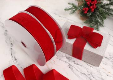 Лента бархатная 40мм-22,8м(45) 581-208